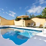 Eden La Paz Villa