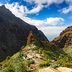 Eden La Paz
