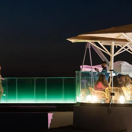 Eden La Paz Vila Sauzal